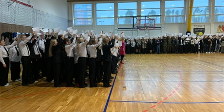 Powiększ grafikę: 11-listopada-narodowe-swieto-niepodleglosci-653530.jpg