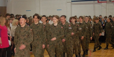 Powiększ grafikę: 11-listopada-narodowe-swieto-niepodleglosci-653532.jpg