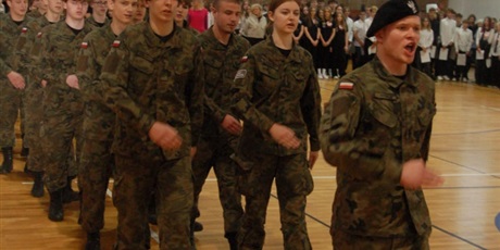 Powiększ grafikę: 11-listopada-narodowe-swieto-niepodleglosci-653556.jpg