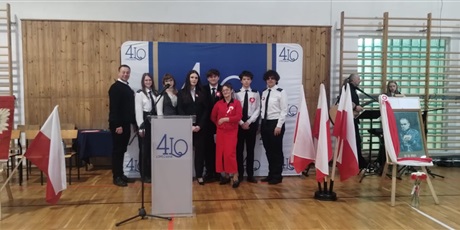 Powiększ grafikę: 11-listopada-narodowe-swieto-niepodleglosci-653560.jpg