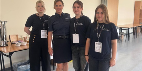 Powiększ grafikę: 3b-na-konferencji-638809.jpg