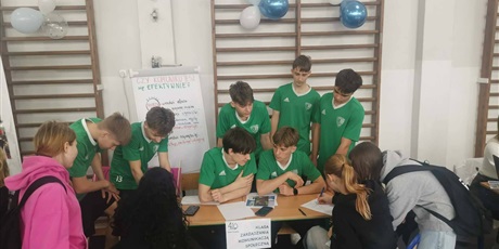 Powiększ grafikę: dzien-otwarty-w-iv-lo-683832.jpg