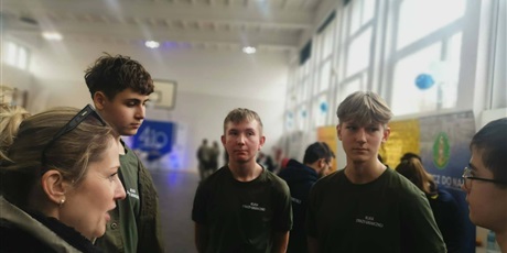 Powiększ grafikę: dzien-otwarty-w-iv-lo-683836.jpg