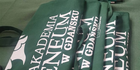 Powiększ grafikę: dzien-otwarty-w-iv-lo-683843.jpg