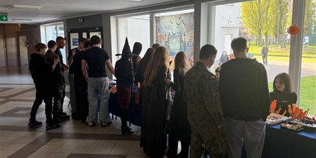 Powiększ grafikę: halloween-651688.jpg