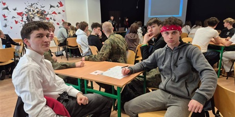 Powiększ grafikę: i-etap-szkolnego-quizu-674429.jpg