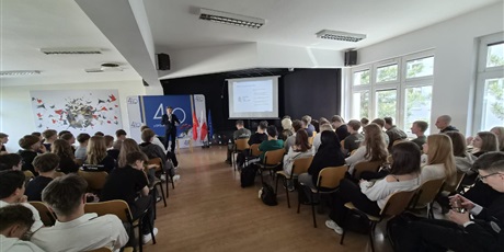 Powiększ grafikę: lekcja-obywatelska-my-jestesmy-unia-694316.jpg