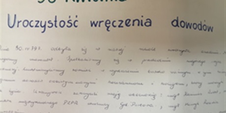 Powiększ grafikę: migawka-nr-7-ze-starych-kronik-szkoly-240450.jpg