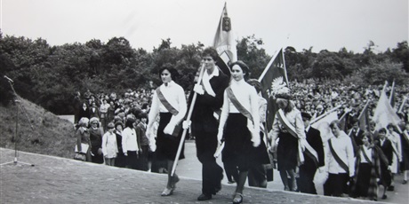 Powiększ grafikę: migawki-z-kronik-szkolnych-nasi-na-westerplatte-292384.jpg