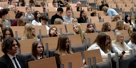 Powiększ grafikę: na-drodze-do-rozwoju-pomorska-szkola-obywatelska-podsumowanie-662727.jpg