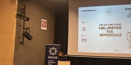 Powiększ grafikę: nie-daj-sie-kupic-nie-jestes-na-sprzedaz-649588.jpg