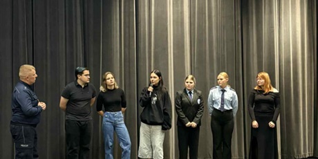 Powiększ grafikę: nie-daj-sie-kupic-nie-jestes-na-sprzedaz-649589.jpg