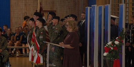 Powiększ grafikę: obchody-80-lecia-iv-lo-698821.jpg