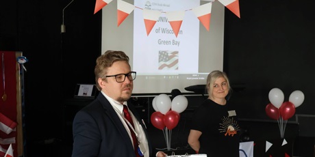 Powiększ grafikę: polsko-amerykanska-konferencja-edukacyjna-w-4-lo-w-gdansku-702909.jpg