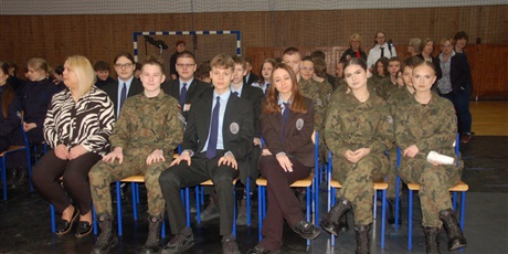 Powiększ grafikę: slubowanie-klas-pierwszych-680913.jpg