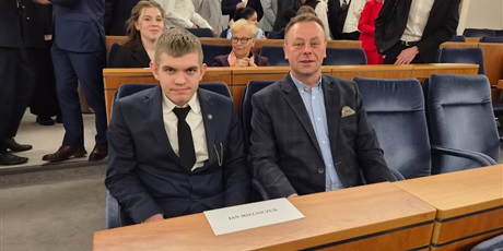 Powiększ grafikę: sukces-naszego-ucznia-688666.jpg