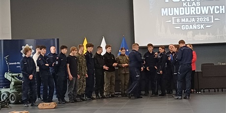 Powiększ grafikę: turniej-klas-mundurowych-692636.jpg