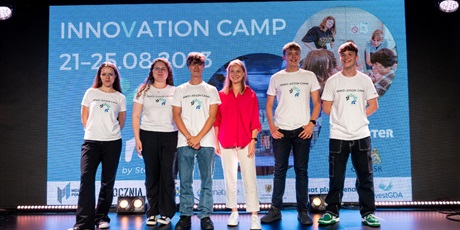 Powiększ grafikę: uczniowie-ivlo-w-obozie-przedsiebiorczym-innovation-camp-by-starter-2023-463346.jpg