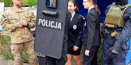 Powiększ grafikę: udzial-w-x-pomorskim-dniu-otwartym-policji-623537.jpg