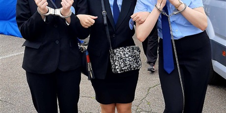 Powiększ grafikę: udzial-w-x-pomorskim-dniu-otwartym-policji-623549.jpg