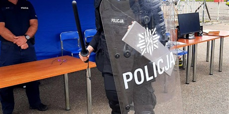 Powiększ grafikę: udzial-w-x-pomorskim-dniu-otwartym-policji-623553.jpg
