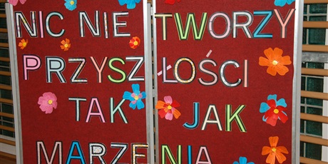 Powiększ grafikę: uroczystosc-zakonczenia-roku-klas-trzecich-2021-22-fotorelacja-347507.jpg