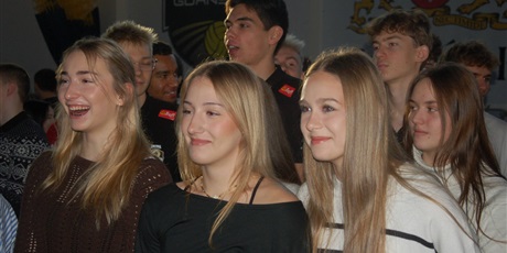 Powiększ grafikę: wigilia-w-iv-lo-667192.jpg