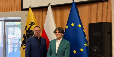 Powiększ grafikę: xix-final-wiedzy-o-samorzadzie-wojewodztwa-pomorskiego-688656.jpg