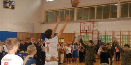 Powiększ grafikę: zakonczenie-roku-szkolnego-2024-2025-630171.jpg