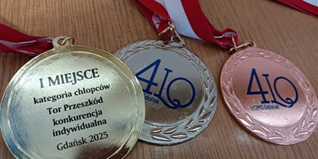 Powiększ grafikę: zawody-sportowe-z-okazji-dnia-dziecka-i-sportu-620116.jpg