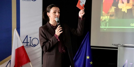 Powiększ grafikę: Lekcja obywatelska z Wojewodą Pomorskim pt. "Młodzi i bezpieczni"