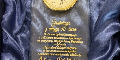 Powiększ grafikę: Podziękowania dla gości jubileuszu Szkoły